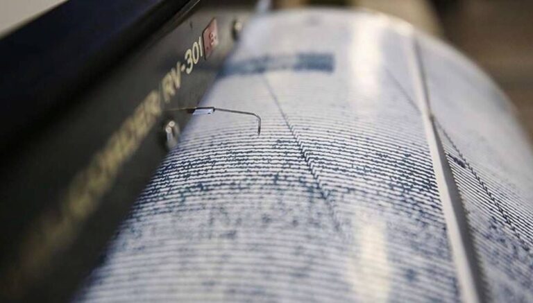 son-dakika-bursada-deprem-istanbulda-da-hissedildi-yiAURx3h.jpg